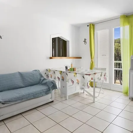 Joli 32m2, Piscine, Parking, Wifi Daire